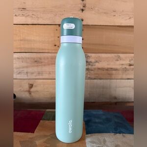 Owala 24 oz FreeSip Twist Stainless Steel Water Bottle, Misty Meadow, New